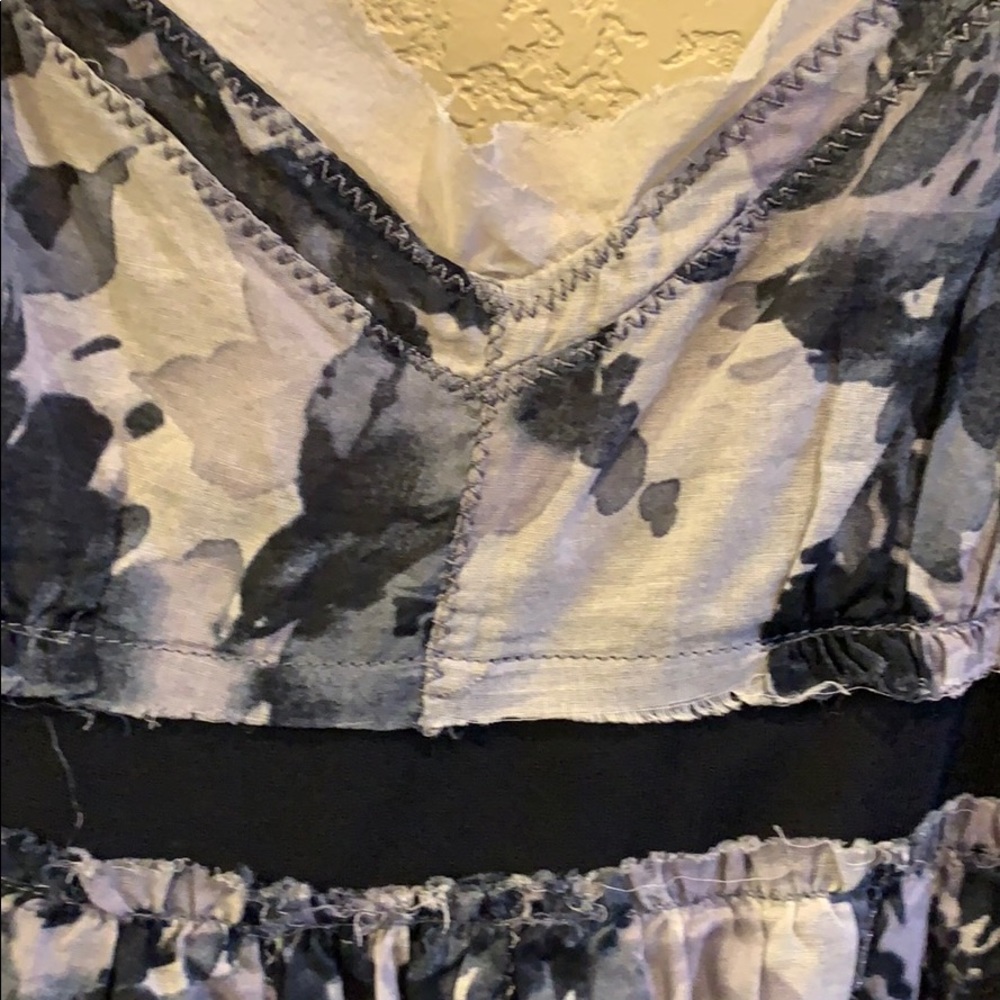 Dress - Picture 2 of 8